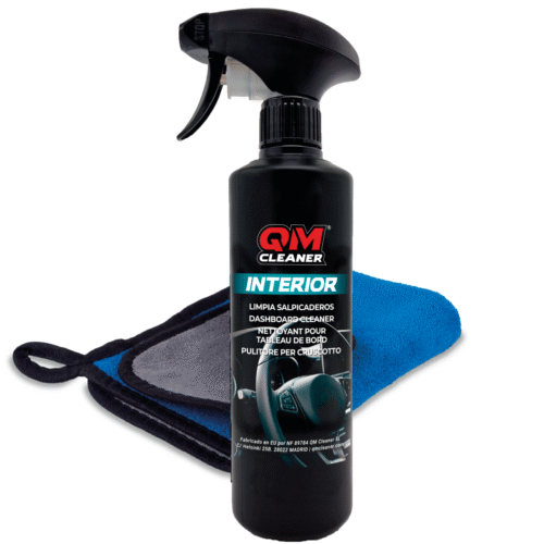 Bote de 500ml de QM interior para la limpieza del salpicadero y un paño de microfibra